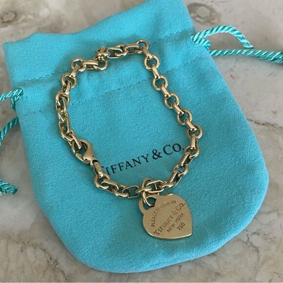 Tiffany & Co. 18K Return To Tiffany Heart Tag Bracelet 19g w/ Case, Box, Dustbag - Picture 2 of 14